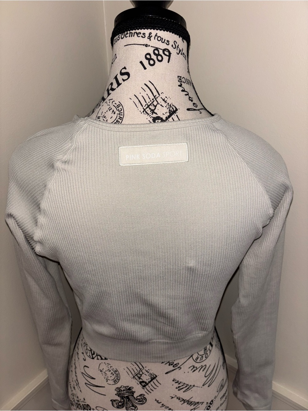 Pink Soda Sport Light Gray Ribbed Long Sleeve Top